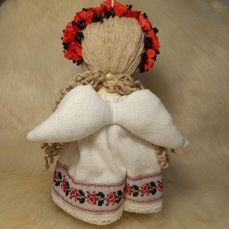 Декоративная украинская кукла – подвеска, ангел с сердцем. Все элементы изготовл. . фото 4