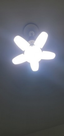 Світлодіодна лампа ЛЕПЕСТОК 4 E27 28 W на AC85-265 вольтів. Служба приблизно 3 р. . фото 3