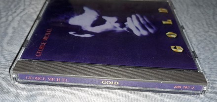Продам СД George Michael - Gold
Состояние диск/полиграфия NM/NM
Коробка Б.У. и. . фото 5