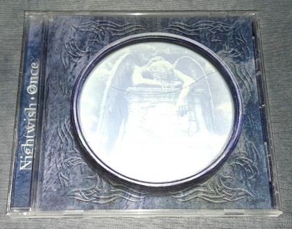 Продам Лицензионный СД Nightwish - Once
Состояние диск/полиграфия VG+/VG+
На п. . фото 2