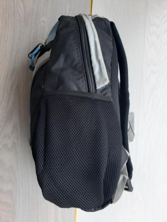 Рюкзак міський olli e-mouse

Матеріал: Поліестер 
Розмір 40-26-14 см 
М&#039. . фото 3