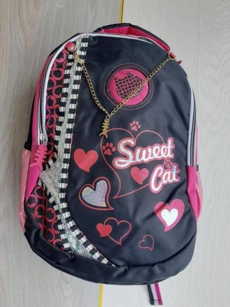 Підлітковий рюкзак для дівчаток Olli Sweet Cat 

На спинці м'які подушки . . фото 2