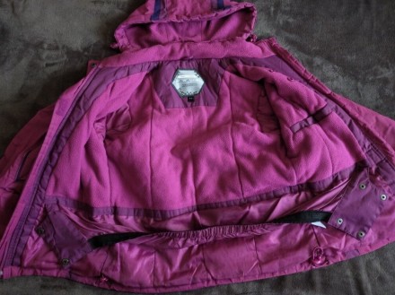 Спортивная теплая куртка девочке 9-11 лет для двора, дома, дачи, Parallel.
Внут. . фото 4