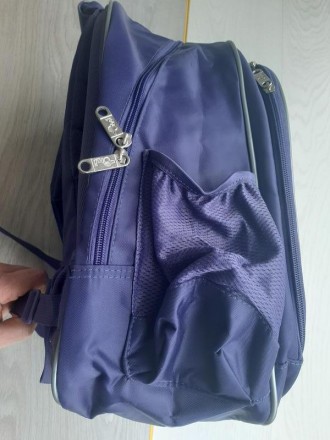 Рюкзак школьный Olli с ортопедической спинкой для девочки (уценка)

Плотная ор. . фото 3