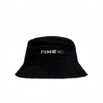 Легкая и удобная бейсболка Nike Sportswear Bucket Cap из мятого тканого материал. . фото 4