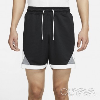 Мужские шорты Jordan — один из самых символичных силуэтов бренда из легкой ткани. . фото 1