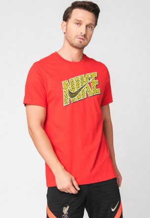 Футболка Nike Sportswear из хлопчатобумажной ткани с классическим кроем для повс. . фото 5