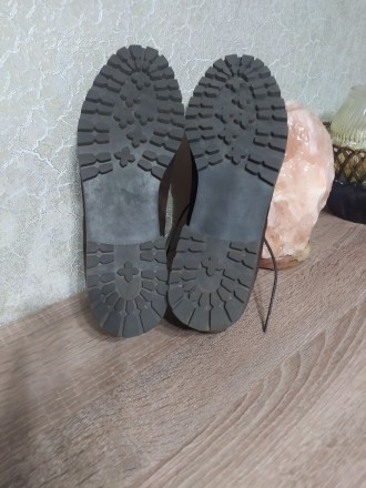 Продам жіночі туфлі дербі Venturini, Италія, Нат. замш коричневого кольору, усті. . фото 4