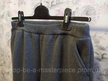 Собственное производство
Модель Б-04 (женские штаны)
- пояс на резинке
- карманы. . фото 3