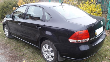 Продам  Volksvagen Polo седан, состояние новой машины, идеальное,гаражное хранен. . фото 3