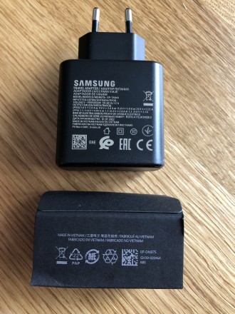 
Зарядний пристрій для Samsung 45W PD EP-TA845XBEGRU Black
EP-TA845
За допомогою. . фото 4