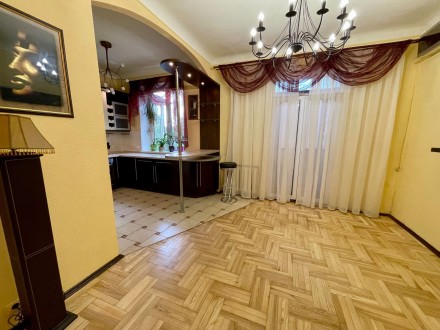 Продам 4-кімнатну квартиру в Шевченківському районі по вул. Ромоданова, 17, стал. . фото 9