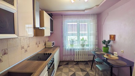 2 кімнатна квартира, центр Рівне. Ровно. фото 1 2 кімнатна квартира, центр Рівне. Ровно. фото 1