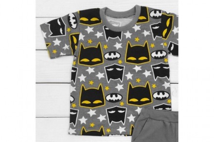 Комплект для хлопчика з футболкою та шортами Бетмен 98,110,122,128см
Костюм дит. . фото 3