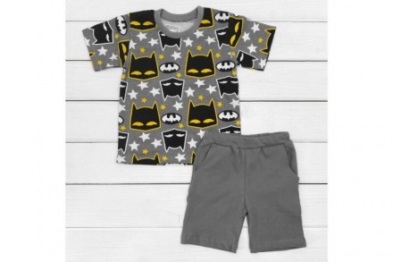 Комплект для хлопчика з футболкою та шортами Бетмен 98,110,122,128см
Костюм дит. . фото 2