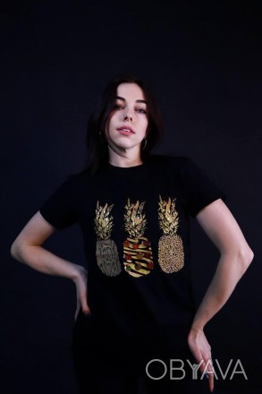 Невероятно модная футболка Ananas Black
Материал: 95 % Коттон, 5 % Еластан
Прекр. . фото 1