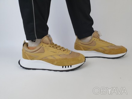Кроссовки мужские весна лето горчичные Reebok Classic Legacy. Стильные кроссовки