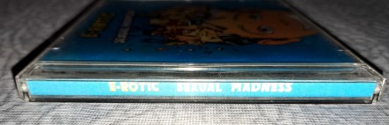 Продам СД E-Rotic - Sexual Madness
Состояние диск/полиграфия VG+/VG+
На полигр. . фото 5