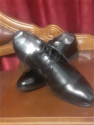 Туфлі чоловічі чорного кольору на шнурках. Класичні, святкові, для вечірок, для . . фото 3