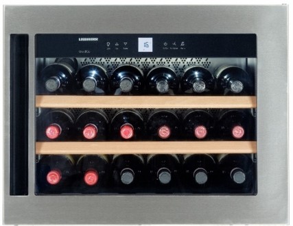 Характеристики Количество камер 1 / винный шкаф • Объем холодильной камеры . . фото 2