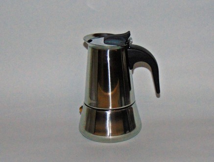 
Кофеварка на 2 чашки, материал нержавеющая сталь
 -Кофеварка на 2 чашки
-Корпус. . фото 3