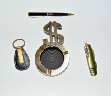 Набор подарочный для мужчин 
с символикой "Доллар ($)"
В наборе пепельница, брел. . фото 4