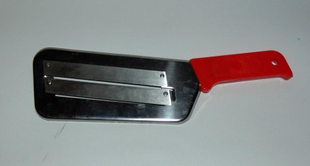 Шатківниця для капусти Frico FRU-045
Сокирка з двома лезами
Матеріал ручки — пла. . фото 7