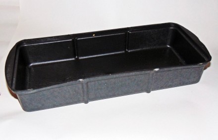 Пластмасовий ящик для розсади
Матеріал — поліпропілен
Колір чорний
Форма — прямо. . фото 2