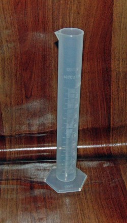 Цилиндр пластмассовый для спиртомера 100мл
Цилиндр для ареометров используется д. . фото 3