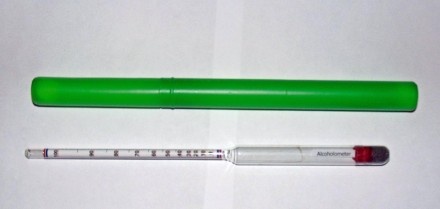 Спиртомер
Ареометр стеклянный
Применяется для измерения объемной доли этилового . . фото 3