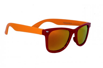 Детские очки с линзой Polarized
Качественные очки с лизой Polarized. 100% защита. . фото 4