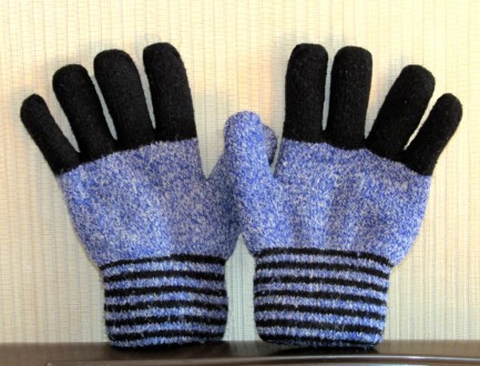 Теплые перчатки. Двойная вязка.
На возраст от 6 до 9 лет. Цвет – синий ме. . фото 3