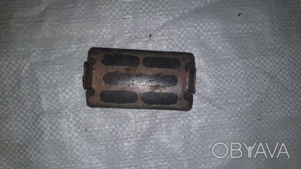 Накладка тормозной ленты (шоколадка) ДТ-75.
Производство СССР.
. . фото 1