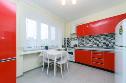Продам 3 кімнатну квартиру на бульварі Лесі Українки 24. 
Поряд знаходиться метр. . фото 2