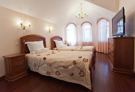 Ціна будинку до 10 гостей з лазнею та басейном-12000 грн/доба – будні дні,. . фото 4