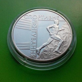 Оригинальное название
	“Спортивне орієнтування”
	
	
	Тип
	Юбилейные монеты Украи. . фото 2