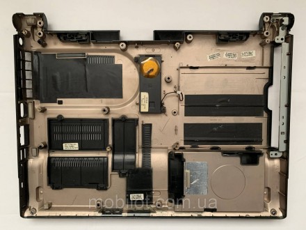 Часть корпуса поддон к ноутбуку Samsung R25. Есть следы от эксплуатации и повреж. . фото 3