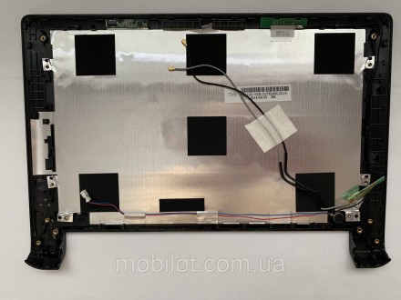 Часть корпуса Крышка матрицы и Рамка к ноутбуку Lenovo Flex 10. Есть следы от эк. . фото 3