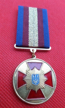 Медаль Ветеран внутрішніх військ МВС України №536. . фото 2