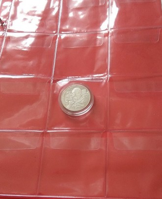 Альбом предназначен для хранения юбилейных монет Украины в капсулах (1, 2, 5, 10. . фото 4