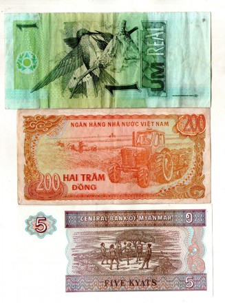 Набір банкнот караїн СВІТУ -- 3 шт. №99. . фото 3