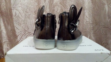 Детская демисезонная обувь "ВВТ"
производитель Китай
цвет серебряный. . фото 6