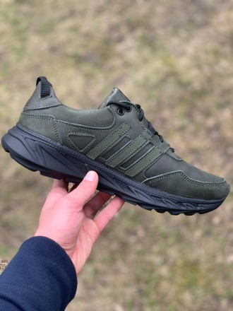 Артикул: 386 зел
Мужские кожаные кроссовки зеленого цвета со вставками нубука,. . фото 3