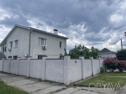 Продам. Дом 280 м.кв. 6 соток. Клочко-6. ул.Оренбургская.