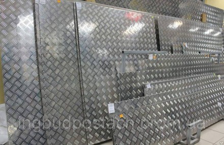 Лист алюминиевый рифленый 1.5х1250х2500мм АД0 (1050) Квинтет
 
Рифленый алюминие. . фото 2
