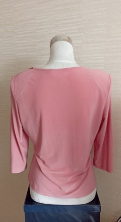Красивая интересного пошива блузка женская  впереди сеточка и по ней выложены цв. . фото 5