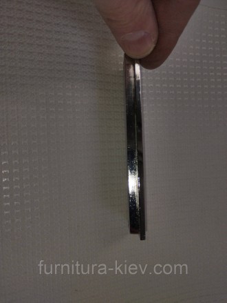 Ручка откидная алюминиевая 96мм
Длина ручки 10см
Материал алюминий+ сплав
Ручки . . фото 3