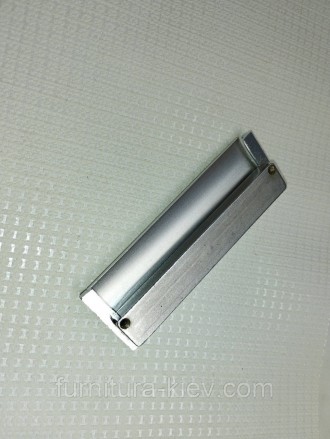 Ручка откидная алюминиевая 96мм
Длина ручки 10см
Материал алюминий+ сплав
Ручки . . фото 7