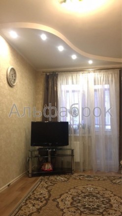  1 кімнатна квартира у Вишневому пропонується до продажу.
Квартира з ремонтом 37. . фото 3