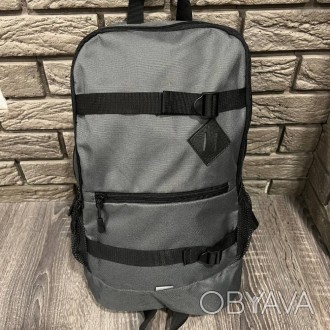 
 
 Рюкзак городской спортивный серый с ремнями Strap:
- Размер рюкзака 46 см х . . фото 1